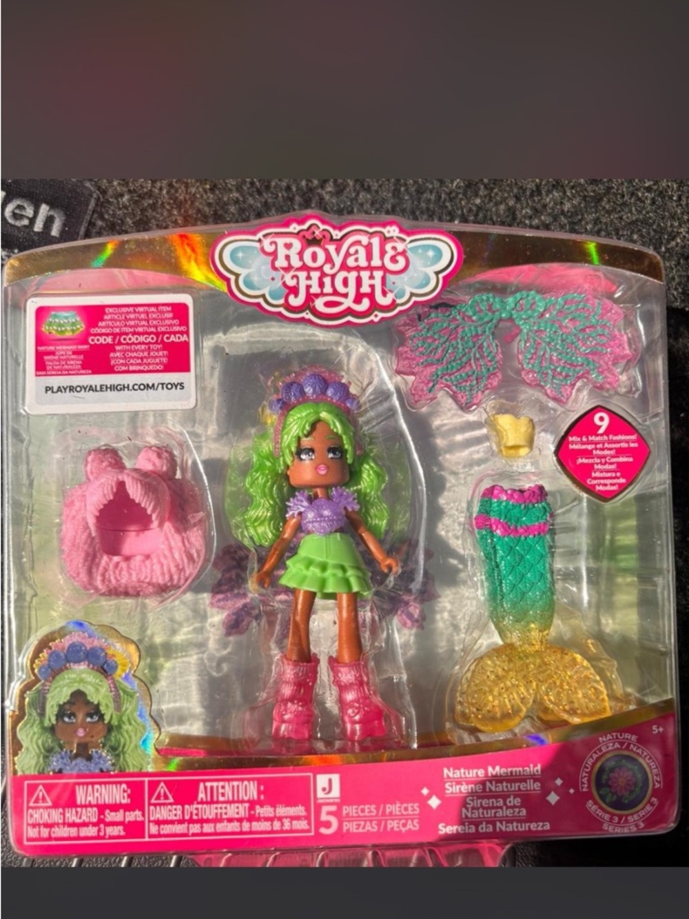 Royal high Nature Mermaid Doll - Green Hair with Pink Outfit w codes